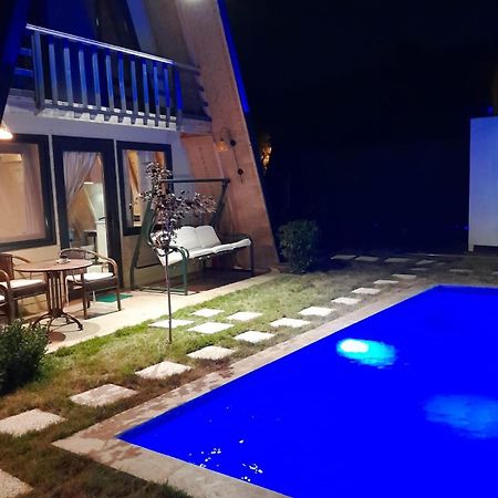 Happyhouse Bungalov Three-Room, Sw Pool With Lake View, Sapanca B1 외부 사진